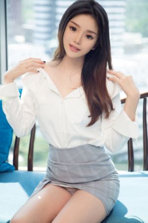 男生头像高冷欧美帅气_720高清在线