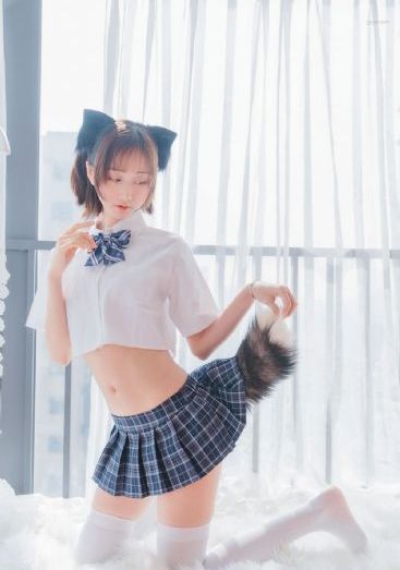 欧美男服装搭配图片_午夜在线观看完整版