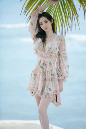 穿越动漫国产动画片_BD英语免费观看