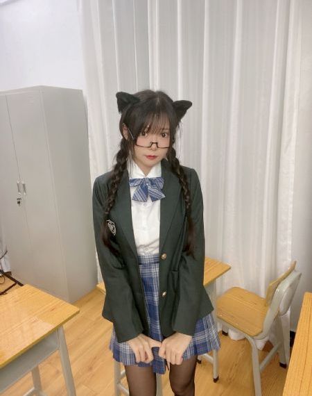 欧美艳星琳恩卡特在线看_高清超清在线观看