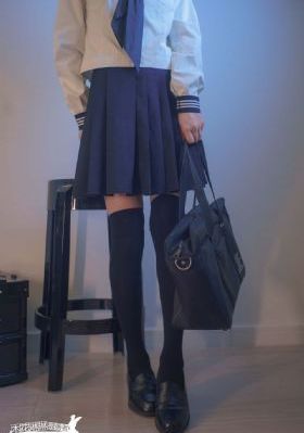 欧美赫浴霸价格_高清完整视频观看