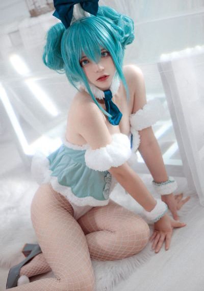 欧美女孩儿_国产剧在线观看高清
