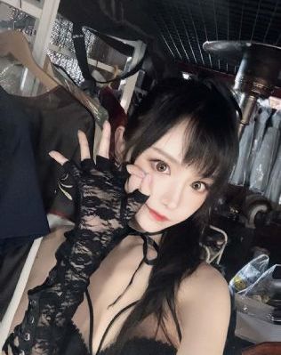 怎么形容女人色呢_1080手机免费观看完整